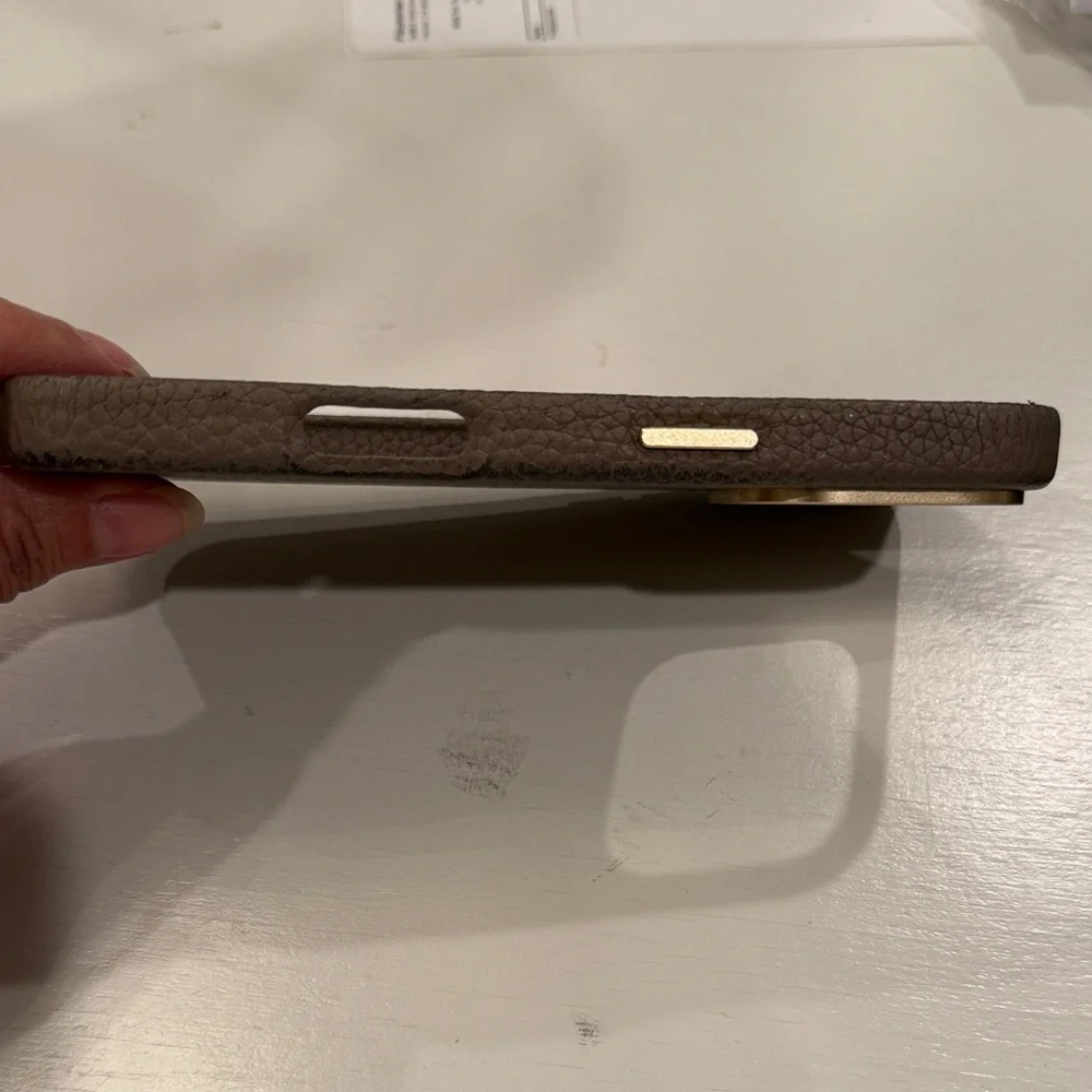 MACAROOON leather MagSafe iphone 16pro case